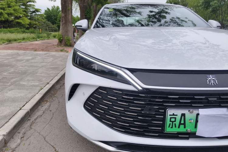 Used BYD Qin L 2026 Model DM-i 210KM Cloud Suspension Version Right Front Headlight