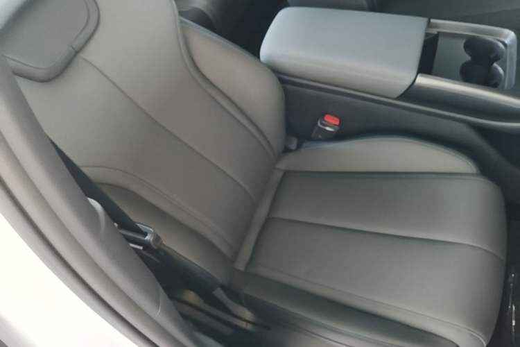 Used BYD Qin L 2026 DM-i 128KM Leading Edition Right Front Seat