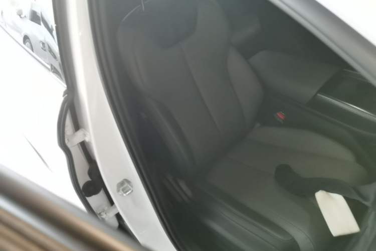 Used BYD Qin L 2026 DM-i 128KM Leading Edition Right Front Seat