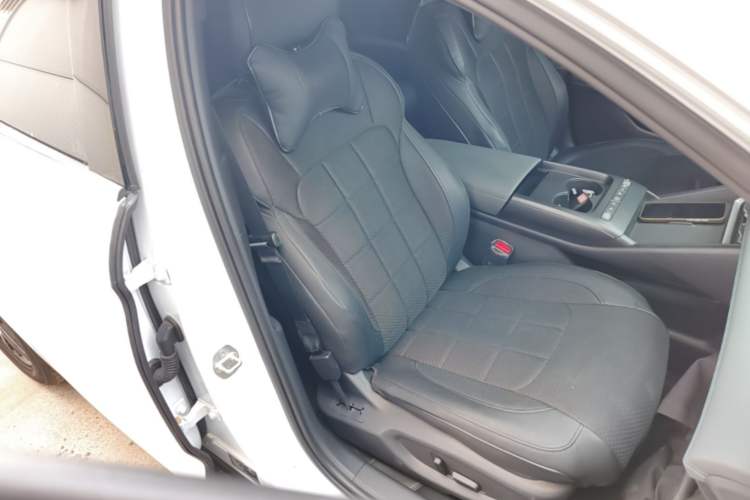 Used BYD Qin L 2026 Model DM-i 210KM Beyond Version Right Front Seat