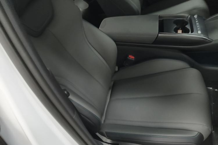 Used BYD Qin L 2026 DM-i 128KM Leading Edition Right Front Seat