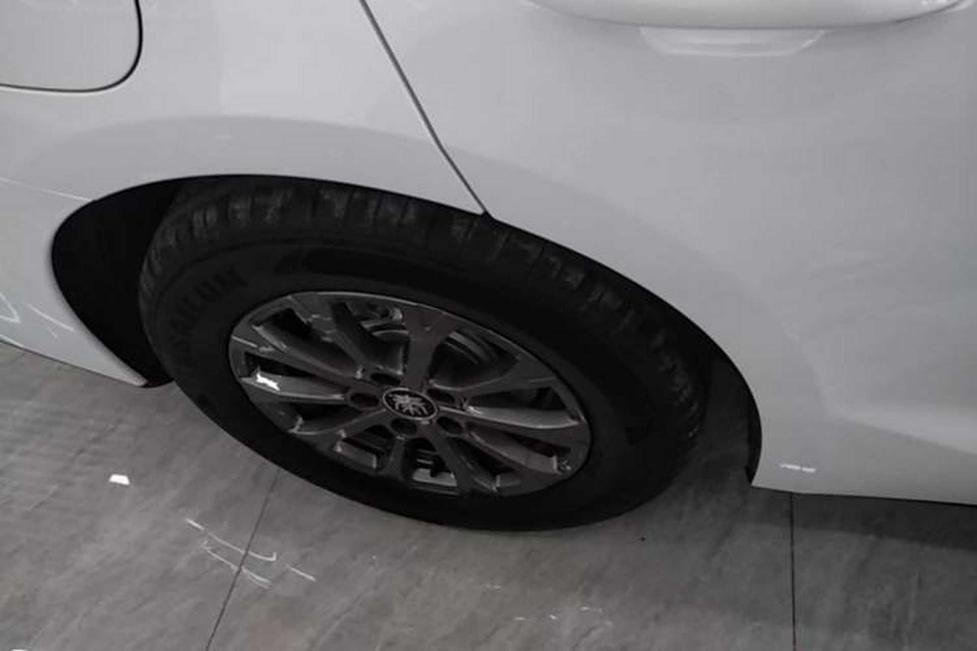 Used BYD Qin L 2026 DM-i 128KM Progressive Edition Right Rear Wheel Hub