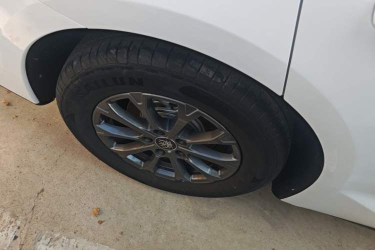 Used BYD Qin L 2026 DM-i 128KM Progressive Edition Right Rear Wheel Hub