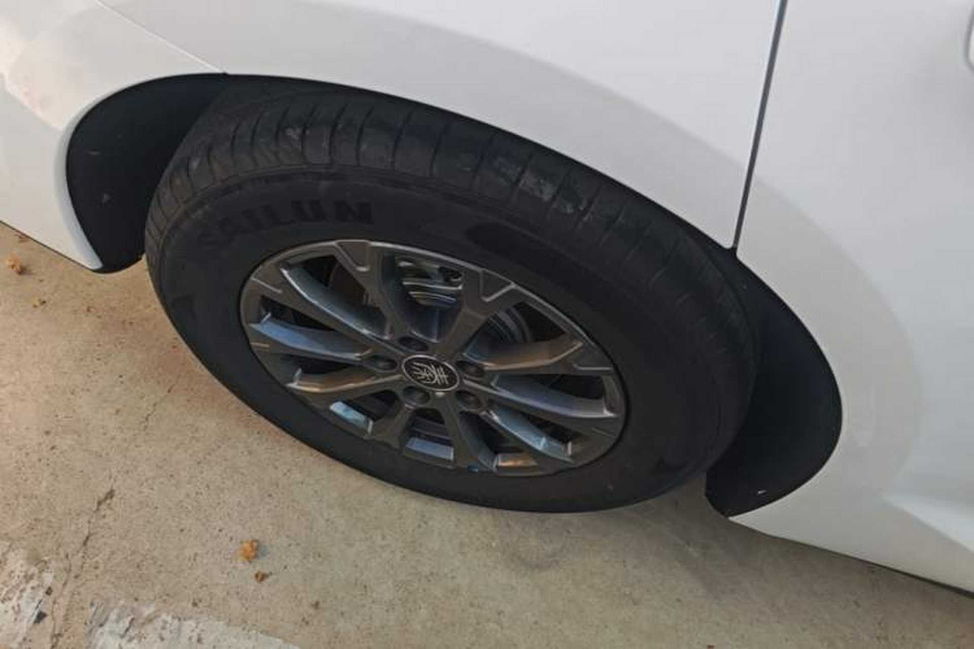 Used BYD Qin L 2026 DM-i 128KM Progressive Edition Right Rear Wheel Hub