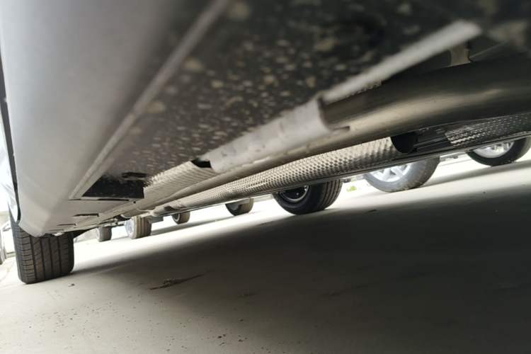 Used BYD Qin L 2026 DM-i 128KM Leading Edition Right Side Sill