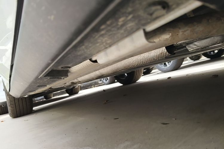 Used BYD Qin L 2026 DM-i 128KM Leading Edition Right Side Sill