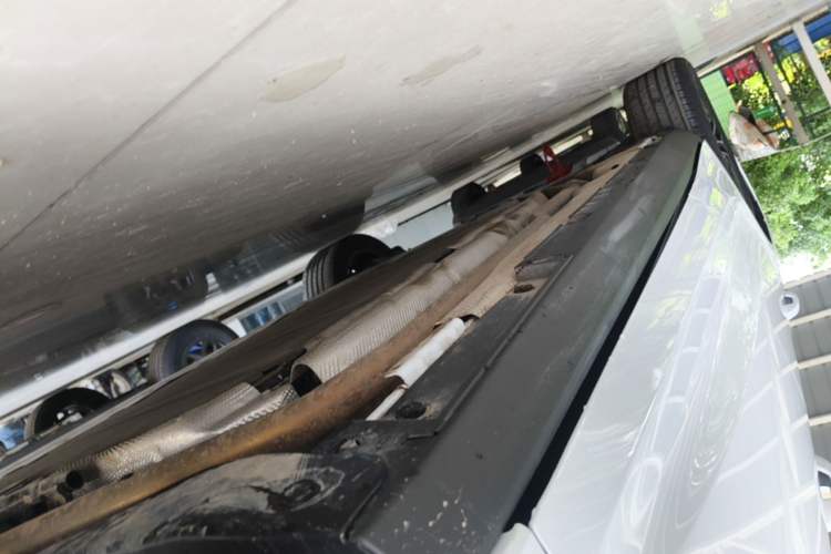 Used BYD Qin L 2026 Model DM-i 210KM Cloud Suspension Version Right Side Sill