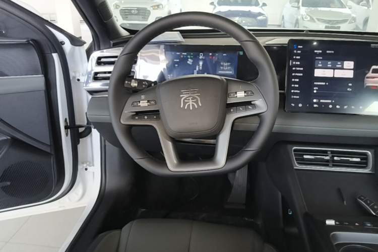 Used BYD Qin L 2026 DM-i 128KM Leading Edition Steering Wheel
