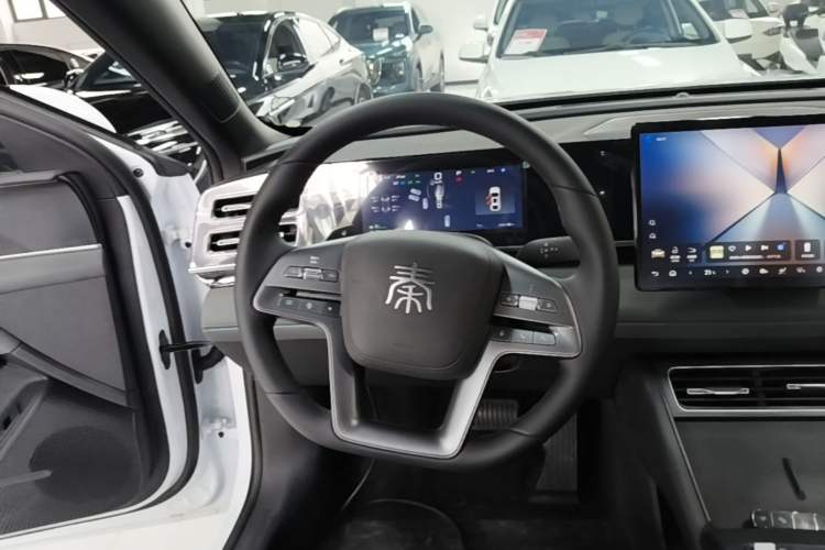 Used BYD Qin L 2026 DM-i 128KM Leading Edition Steering Wheel
