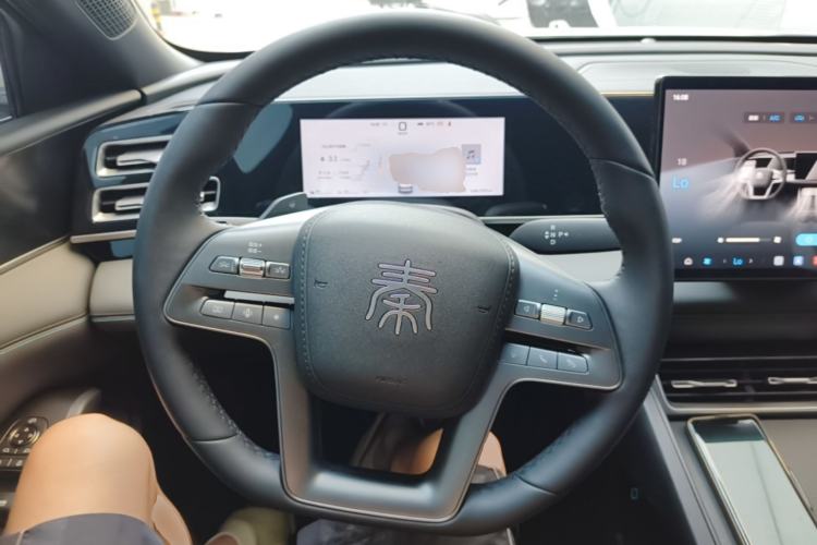 Used BYD Qin L 2026 Model DM-i 210KM Beyond Version Steering Wheel