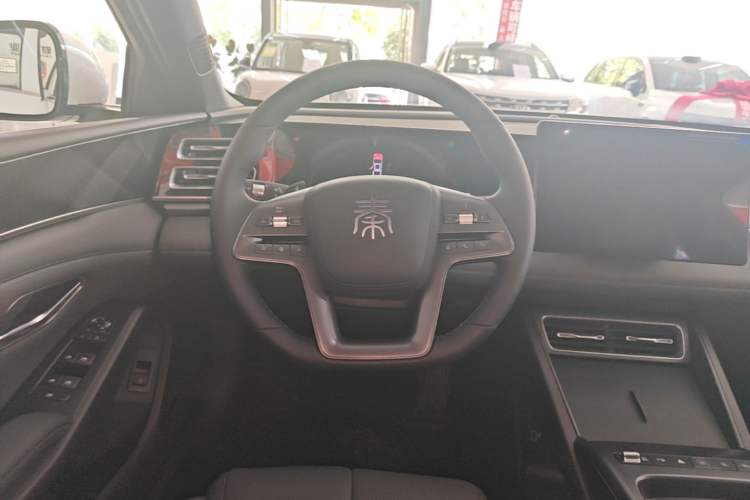 Used BYD Qin L 2026 DM-i 128KM Leading Edition Steering Wheel