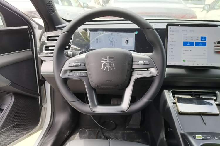 Used BYD Qin L 2026 DM-i 128KM Leading Edition Steering Wheel