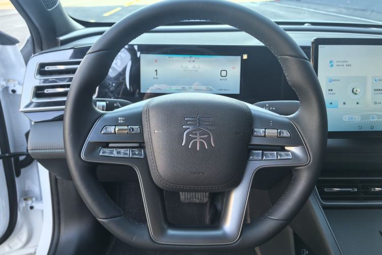 Used BYD Qin L 2026 DM-i 128KM Progressive Edition Steering Wheel