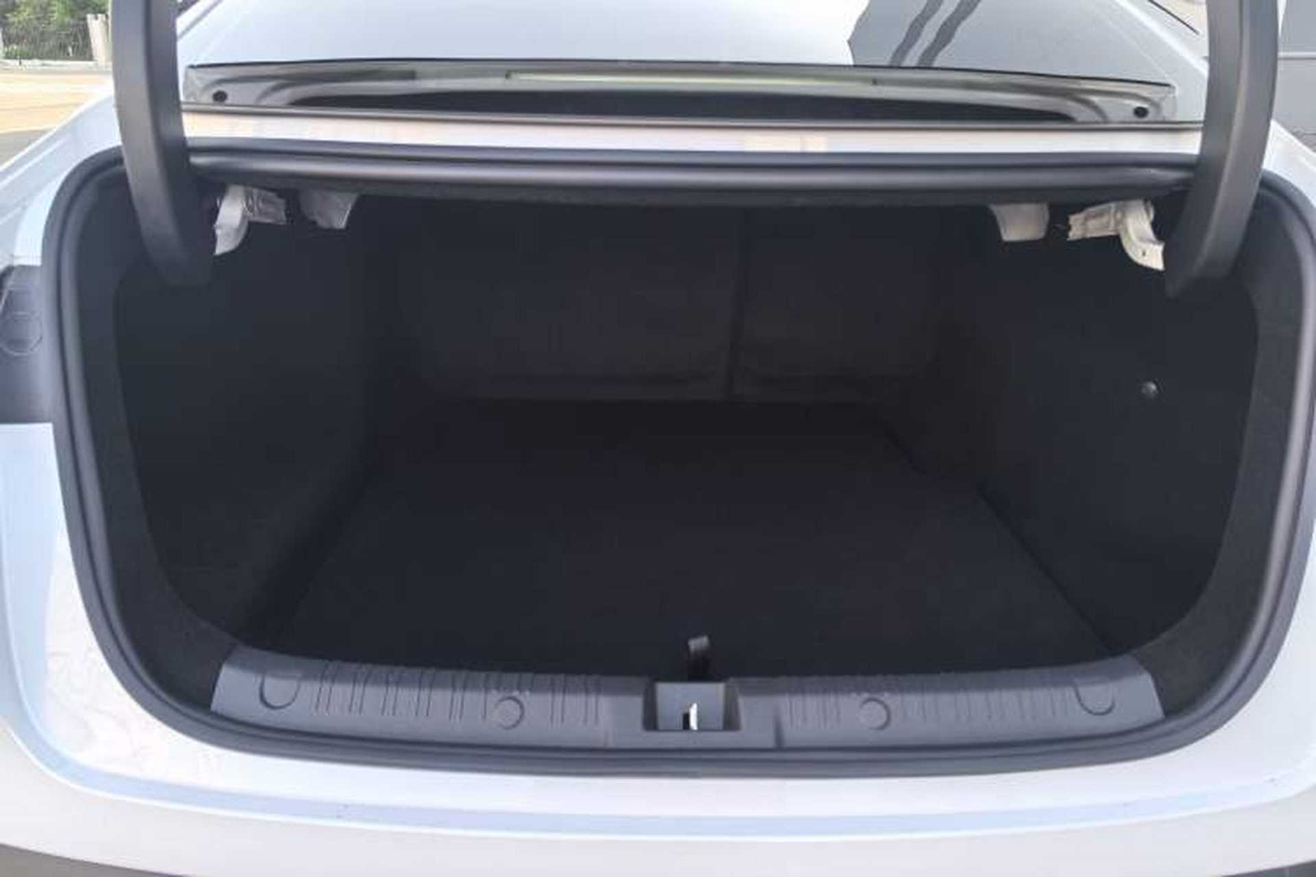 Used BYD Qin L 2026 DM-i 128KM Progressive Edition Trunk