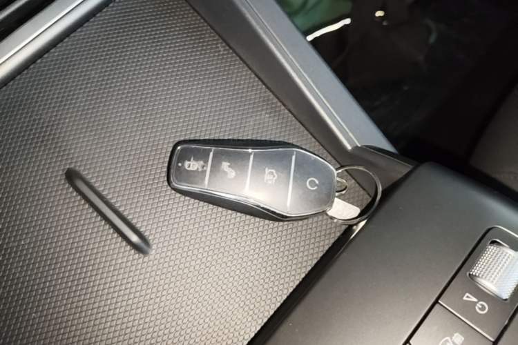 Used BYD Qin L 2026 DM-i 128KM Leading Edition Vehicle Key