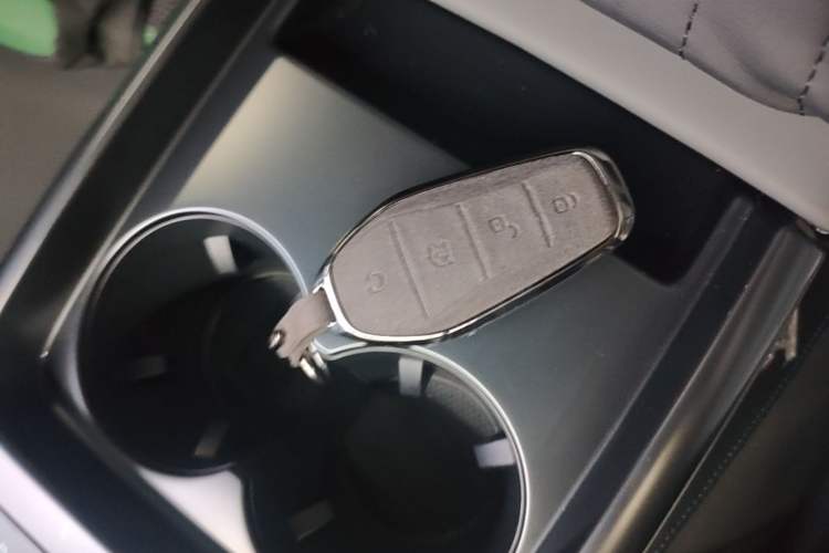 Used BYD Qin L 2026 DM-i 128KM Progressive Edition Vehicle Key