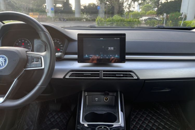Used BYD Qin New Energy 2019 Travel Edition Audio And AC Panel