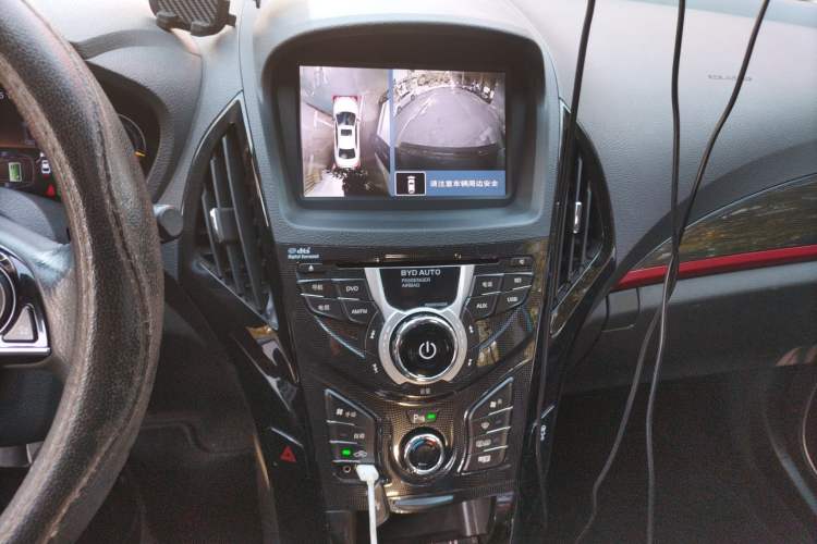 Used BYD Qin New Energy 2014 1.5T Cool Black Knight Flagship Model Audio And AC Panel