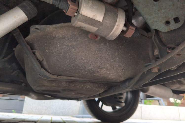 Used BYD Qin New Energy 2014 1.5T Flagship Model Chassis Front Right