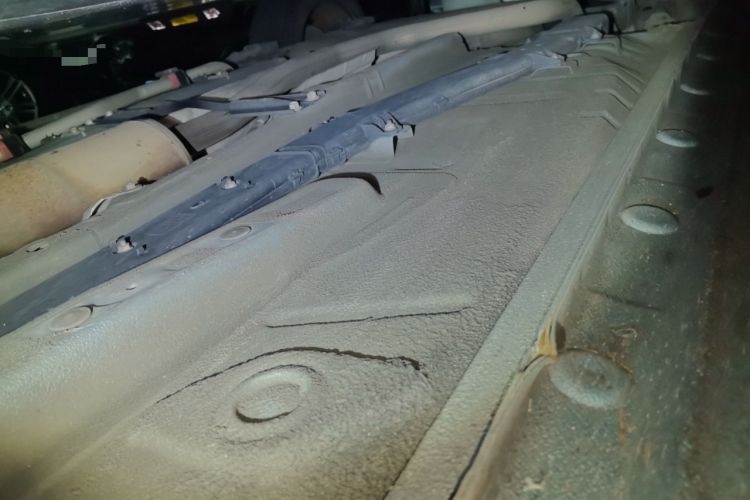 Used BYD Qin New Energy 2014 1.5T Flagship Model Chassis Front Right