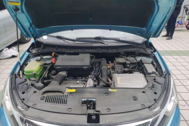Used BYD Qin New Energy 2014 1.5T Flagship Model Engine Bay