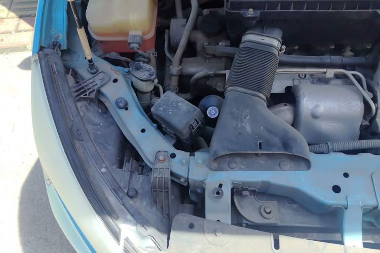 Used BYD Qin New Energy 2014 1.5T Flagship Model Engine Bay Right