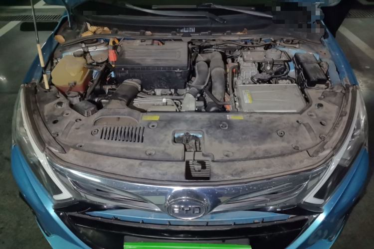 Used BYD Qin New Energy 2014 1.5T Flagship Model Engine Bay