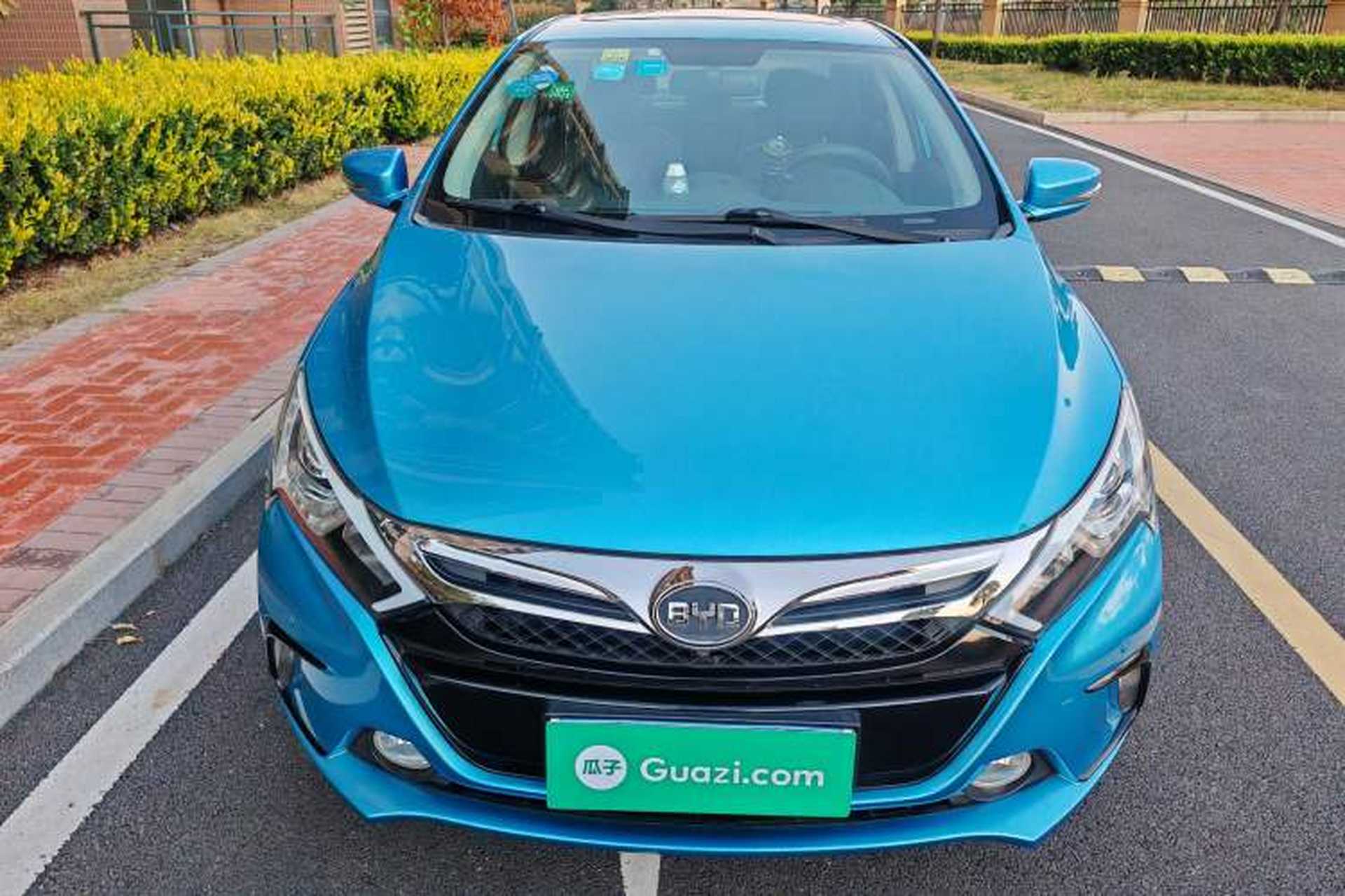 Used BYD Qin New Energy 2014 1.5T Cool Black Knight Flagship Model Exterior 1