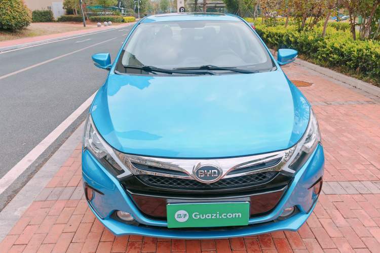 Used BYD Qin New Energy 2014 1.5T Cool Black Knight Flagship Model Exterior 1