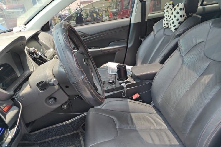 Used BYD Qin New Energy 2014 1.5T Flagship Model Left Front Seat