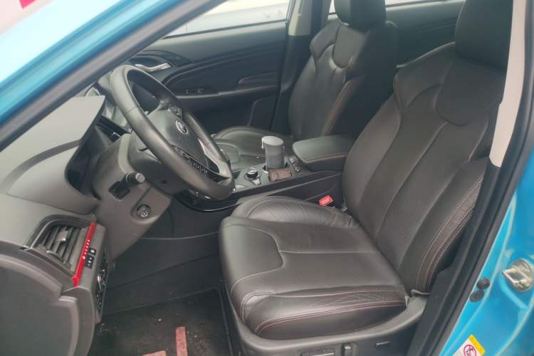 Used BYD Qin New Energy 2014 1.5T Flagship Model Left Front Seat
