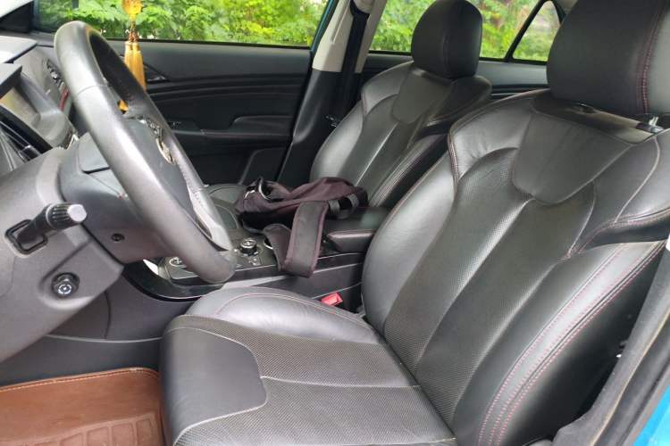 Used BYD Qin New Energy 2014 1.5T Flagship Model Left Front Seat