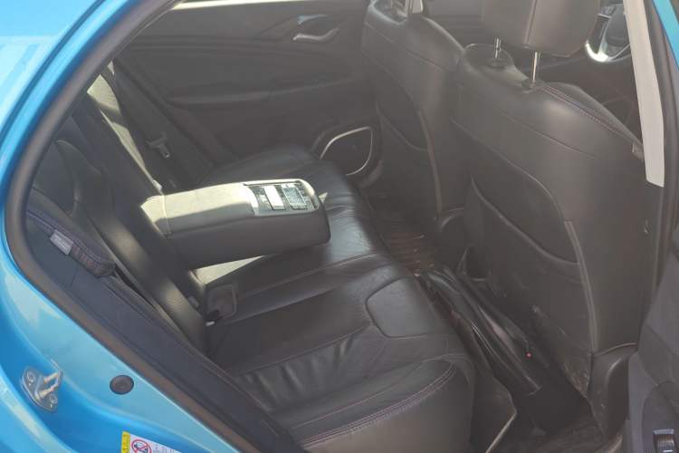 Used BYD Qin New Energy 2014 1.5T Flagship Model Left Rear Seat