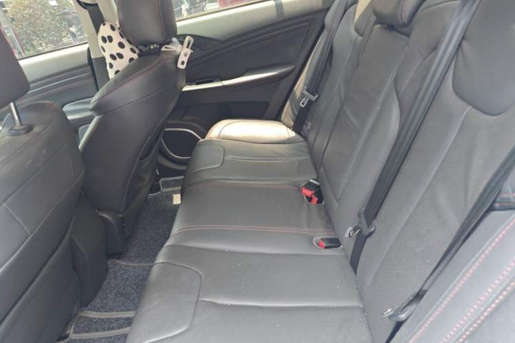 Used BYD Qin New Energy 2014 1.5T Flagship Model Left Rear Seat
