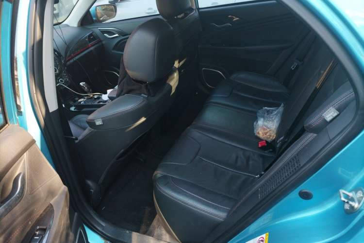 Used BYD Qin New Energy 2014 1.5T Cool Black Knight Flagship Model Left Rear Seat