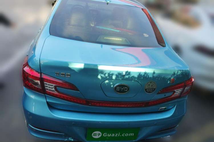 Used BYD Qin New Energy 2014 1.5T Cool Black Knight Flagship Model Rear