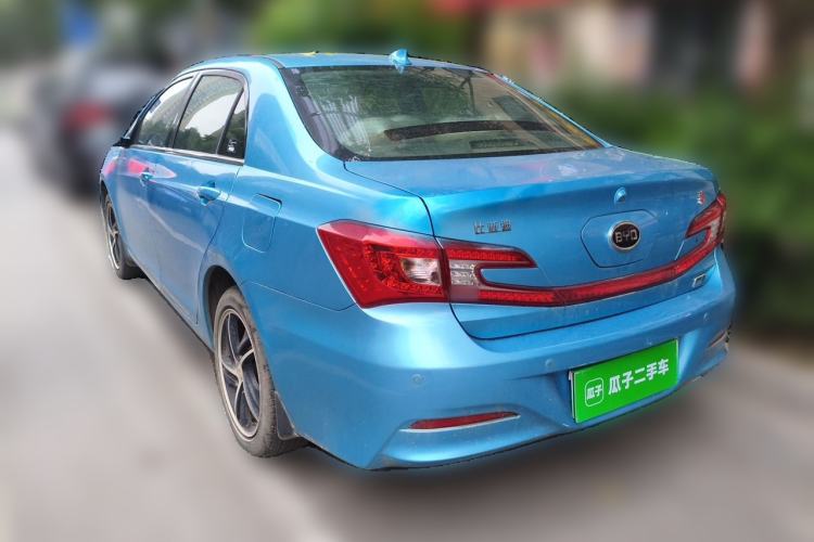 Used BYD Qin New Energy 2014 1.5T Flagship Model Rear Left 45 Deg