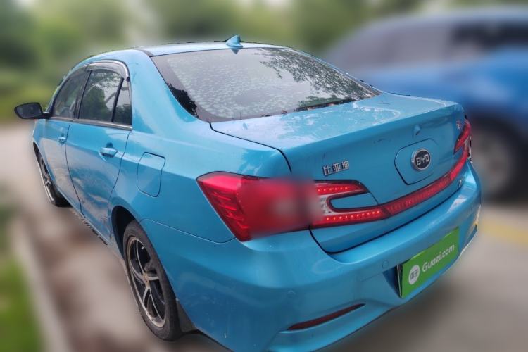 Used BYD Qin New Energy 2014 1.5T Flagship Model Rear Left 45 Deg