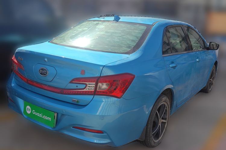 Used BYD Qin New Energy 2014 1.5T Flagship Model Rear Right 45 Deg