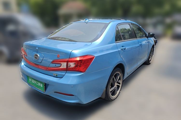 Used BYD Qin New Energy 2014 1.5T Flagship Model Rear Right 45 Deg
