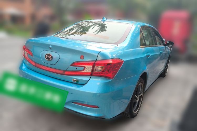 Used BYD Qin New Energy 2014 1.5T Flagship Model Rear Right 45 Deg