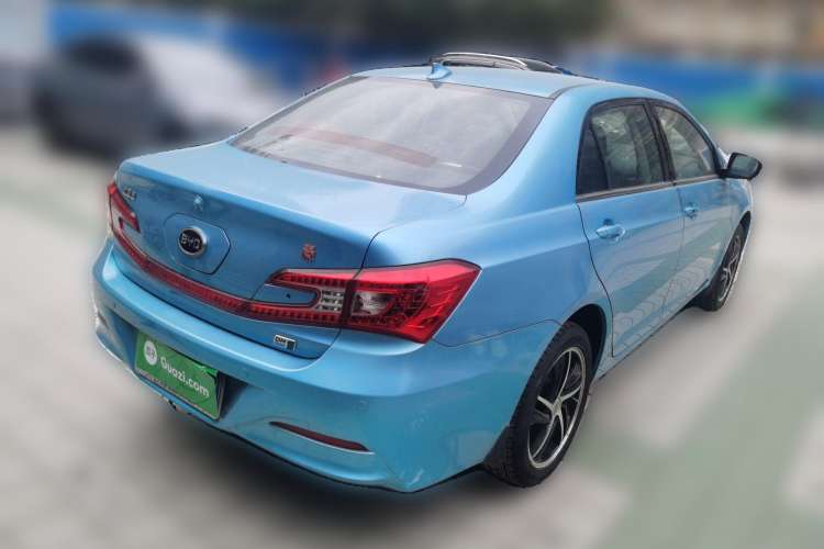 Used BYD Qin New Energy 2014 1.5T Flagship Model Rear Right 45 Deg