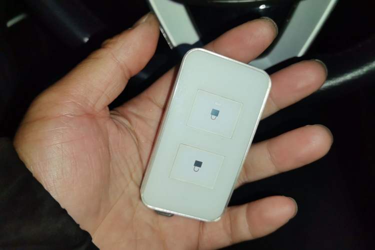 Used BYD Qin New Energy 2014 1.5T Flagship Model Vehicle Key
