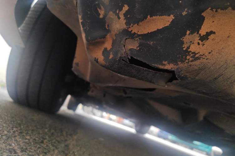 Used BYD Qin New Energy 2014 1.5T Flagship Model Chassis Rear Right