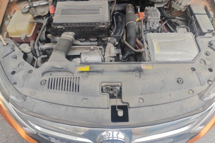 Used BYD Qin New Energy 2014 1.5T Flagship Model Engine Bay