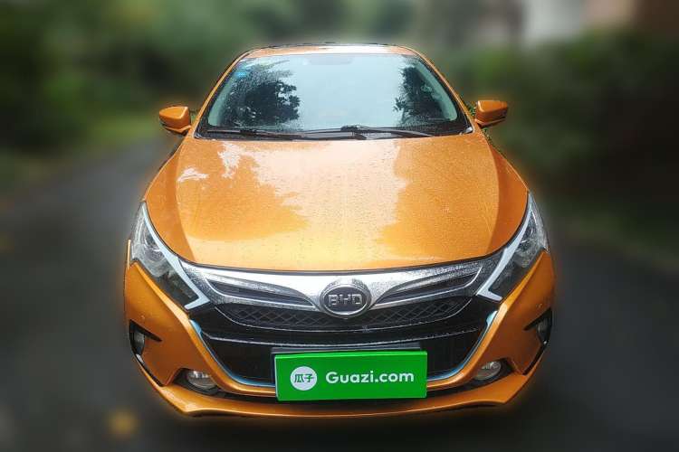 Used BYD Qin New Energy 2014 1.5T Cool Black Knight Flagship Model Front