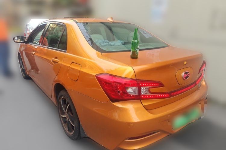 Used BYD Qin New Energy 2014 1.5T Flagship Model Rear Left 45 Deg