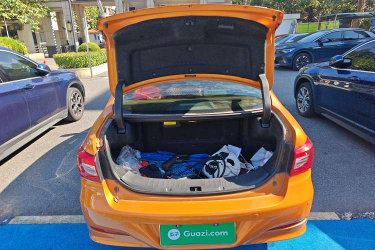 Used BYD Qin New Energy 2014 1.5T Flagship Model Trunk