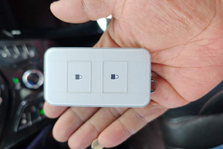 Used BYD Qin New Energy 2014 1.5T Flagship Model Vehicle Key