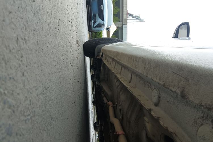 Used BYD Qin New Energy 2014 1.5T Flagship Model Chassis Rear Left